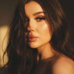 Карина, фото