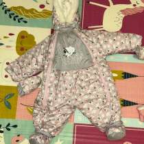 Продам СОВЕРШЕННО НОВЫЙ. Зимний комбинезон-трансформер 86 ра, в Екатеринбурге