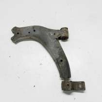 Рычаг передний правый Пежо 306, в Москве