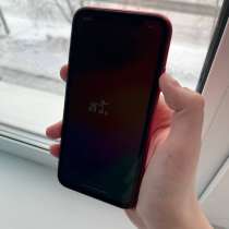 ?IPHONE 11 64gb red, в Шадринске