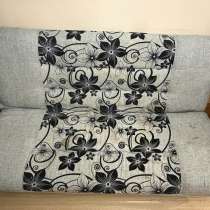 Диван, в Якутске