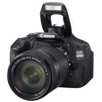 Продам цифровую камеру Canon 600d, в Омске
