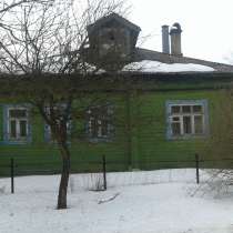Крепкий рубленый дом с газовым отоплением в черте города, в Киржаче