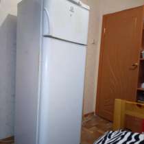 Холодильник на запчасти, в Нижнем Новгороде
