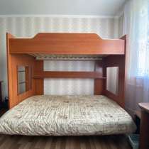 Двухъярусная кровать с диваном, в Шахтах