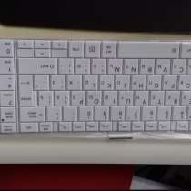 Продаю клавиатуру на ноутбук TOSHIBA C850-E3W НОВАЯ, в Ростове-на-Дону