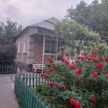 СРОЧНО Продается кирпичный дом из 5 комнат с мебелью, в г.Бишкек