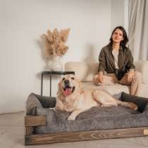 Лежанка для крупных собак с каркасом из дерева, в Москве