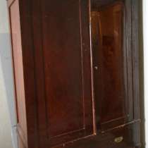 Шкаф из красного дерева, в Краснодаре