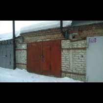 Продам кирпичный двухуровневый гараж, в Томске