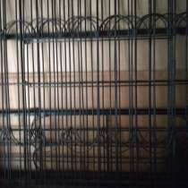Продам металлические решетки длина 2.3 м высота 1.7 м, 3 шт, в г.Луганск