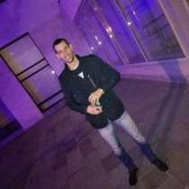 Роберт, 28 лет, хочет познакомиться, в Санкт-Петербурге