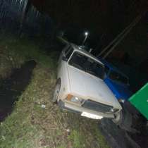 Машина на ходу. Документы в порядке. Чучуть гнелая, в Москве