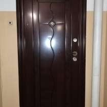 Металлическая дверь б/у, в Новосибирске