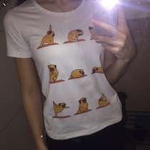 Белая футболка с рисунком, в Санкт-Петербурге