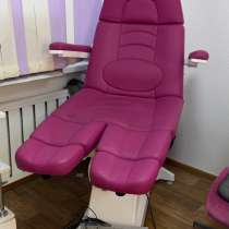 Продам педикюрное кресло 2 мотора, в Красноярске