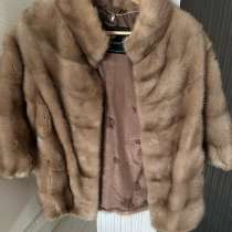 Продам норковую шубку автоледи, в Хабаровске