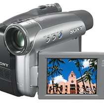 видеокамеру Sony DCR-HC23E, в Новокузнецке