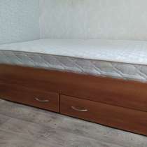 Продам кровать 1400*2200 с ящиками, в Нижнем Новгороде