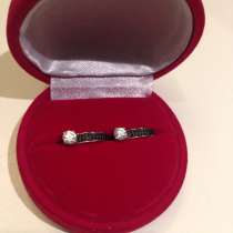 Сережки из белого золота с фианитами, в Санкт-Петербурге