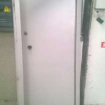 Дверь металическая, бронированная, в Москве