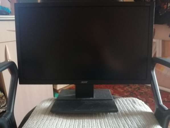 Продам монитор acer V226HQL 21,5