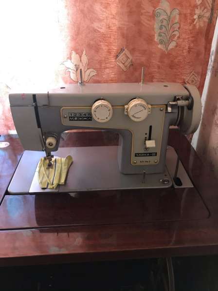 Продам швейную машину в Новосибирске фото 5