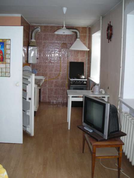Продается 2х комнатная квартира в центре недорого в Симферополе фото 3