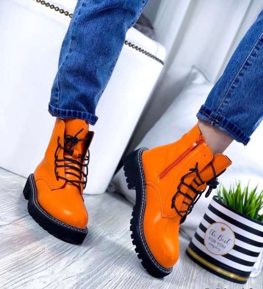 Ботинки размер 37,5-38 Деми оранжевые