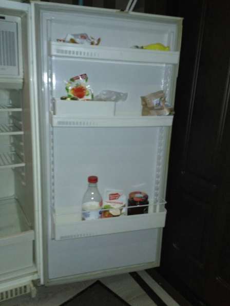 Холодильник б/у в хорошем состоянии в Санкт-Петербурге фото 4
