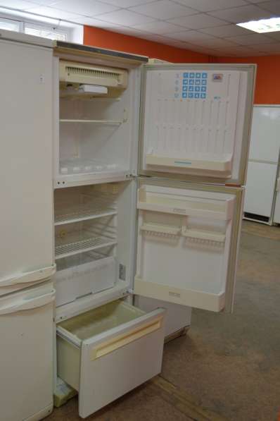 Холодильник Stinol 104 в Москве