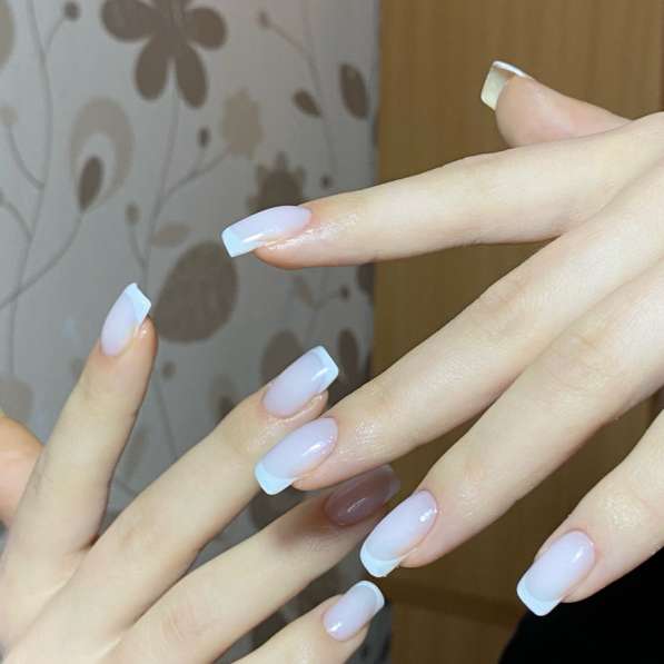 Маникюр в Северске фото 8