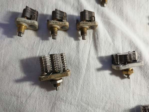Конденсаторы подстроечные с воздушным диэлектриком в Челябинске фото 13