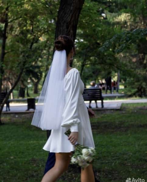 Свадебное платье 44 р в Новосибирске фото 16