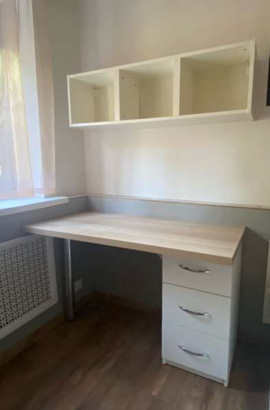 Стол и полка в Азове фото 4