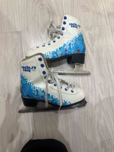 Коньки детские, размер 34 в Москве фото 3