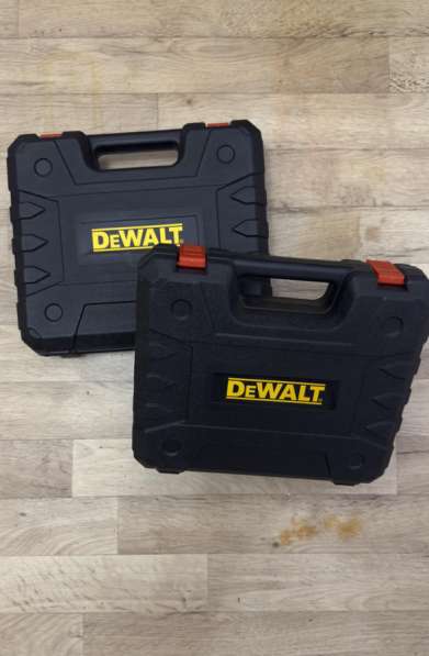 Шуруповерт DeWalt (китай)