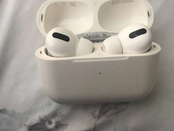 Беспроводные наушники Apple AirPods оригинал