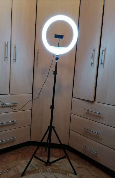 Новая селфи лампа в фото 4