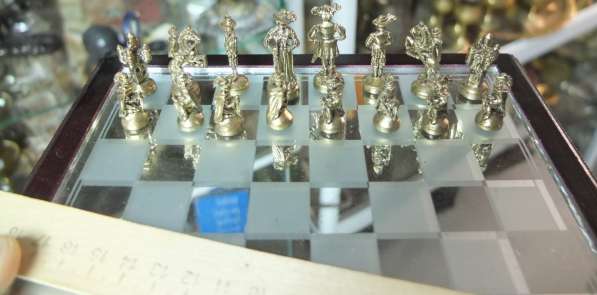 Шахматы оловянные, серебряного и золотого цвета, с доской ​​ в Ставрополе фото 7