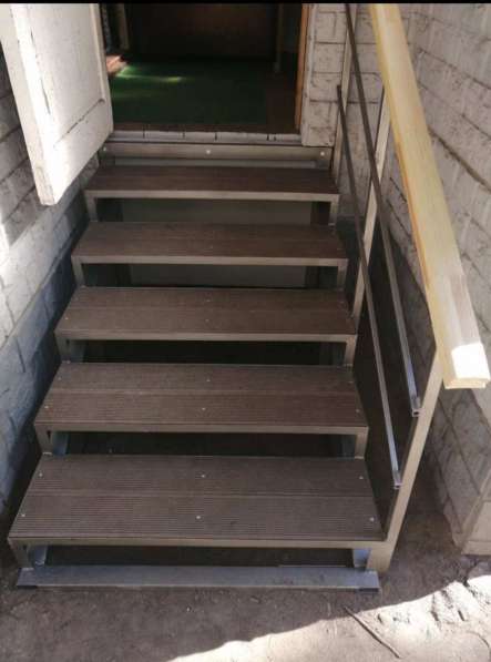 Лестницы на металлическом каркасе в Королёве фото 10