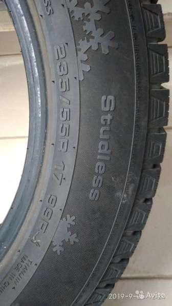 Studless 235/55 R17 99R