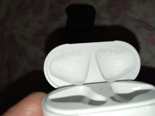 Продам Air Pods 2 (оригинал) в фото 3