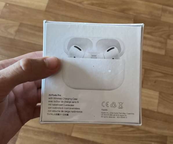 Беспроводные наушники AirPods Pro в Хабаровске