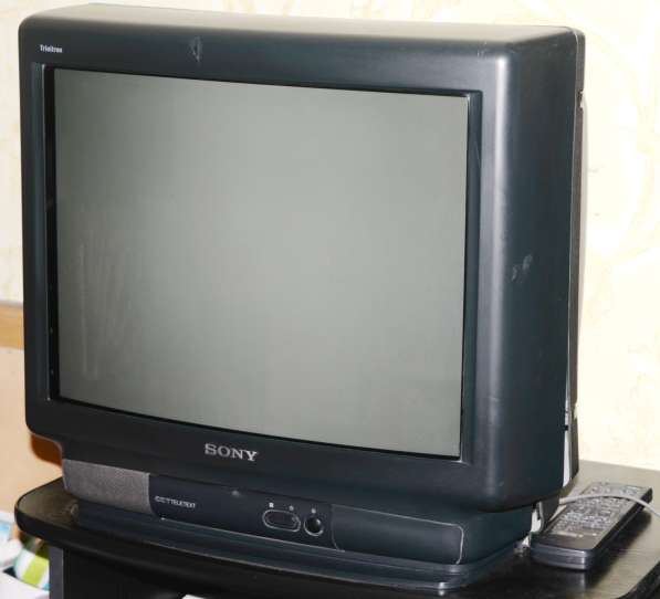 Телевизор Sony Trinitron KV-M2151KR