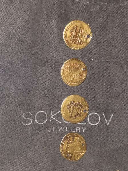 Старые очень, золотые монеты в Мурманске