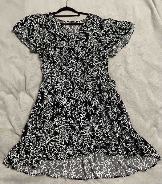 Платье женское