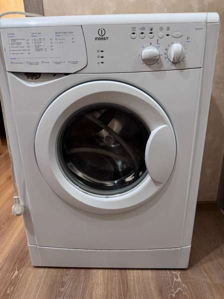 Стиральная машина indesit WIUN102
