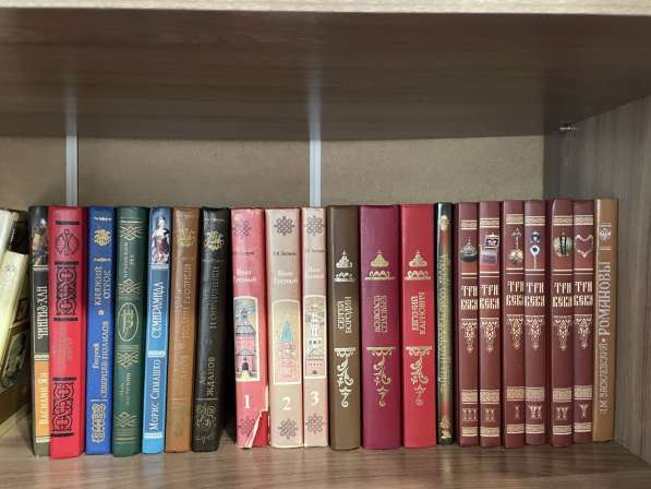 Продаю книги из домашней библиотеки