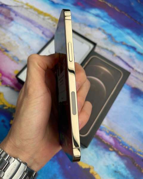 For sell brand new original Apple IPhone 12 pro max